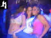 3chicas.jpg (36800 bytes)